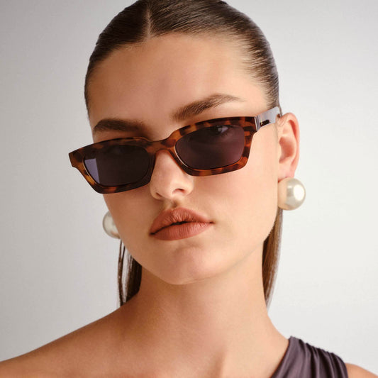 Sculptor Dark Tort Uni-Sex Rectangle Sunglasses | Aire