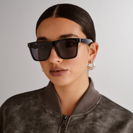 Kraz Black Uni-Sex Square Sunglasses | Aire