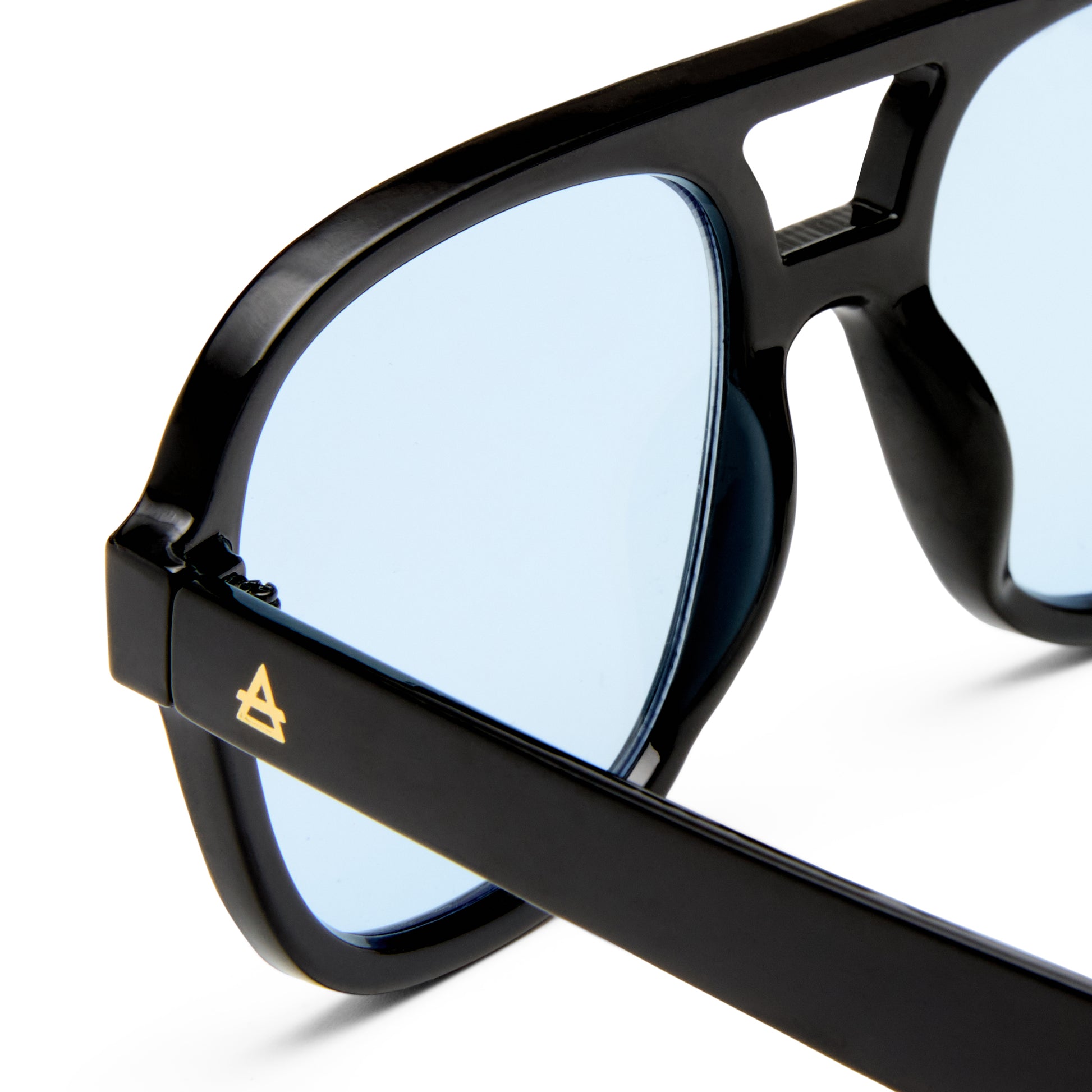 Whirlpool Black Female Aviator Sunglasses | Aire