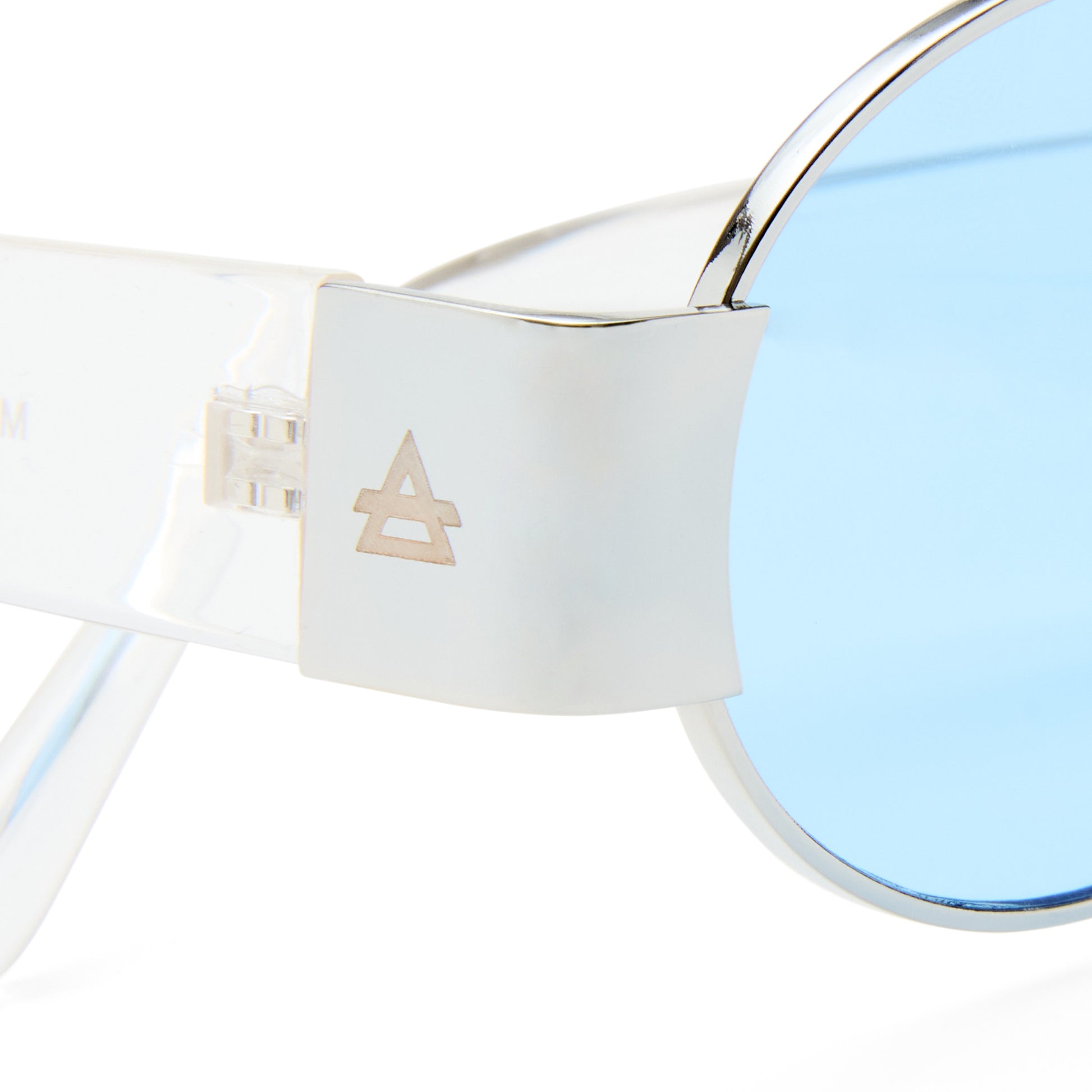 Mars Ii Silver Female Oval Sunglasses | Aire