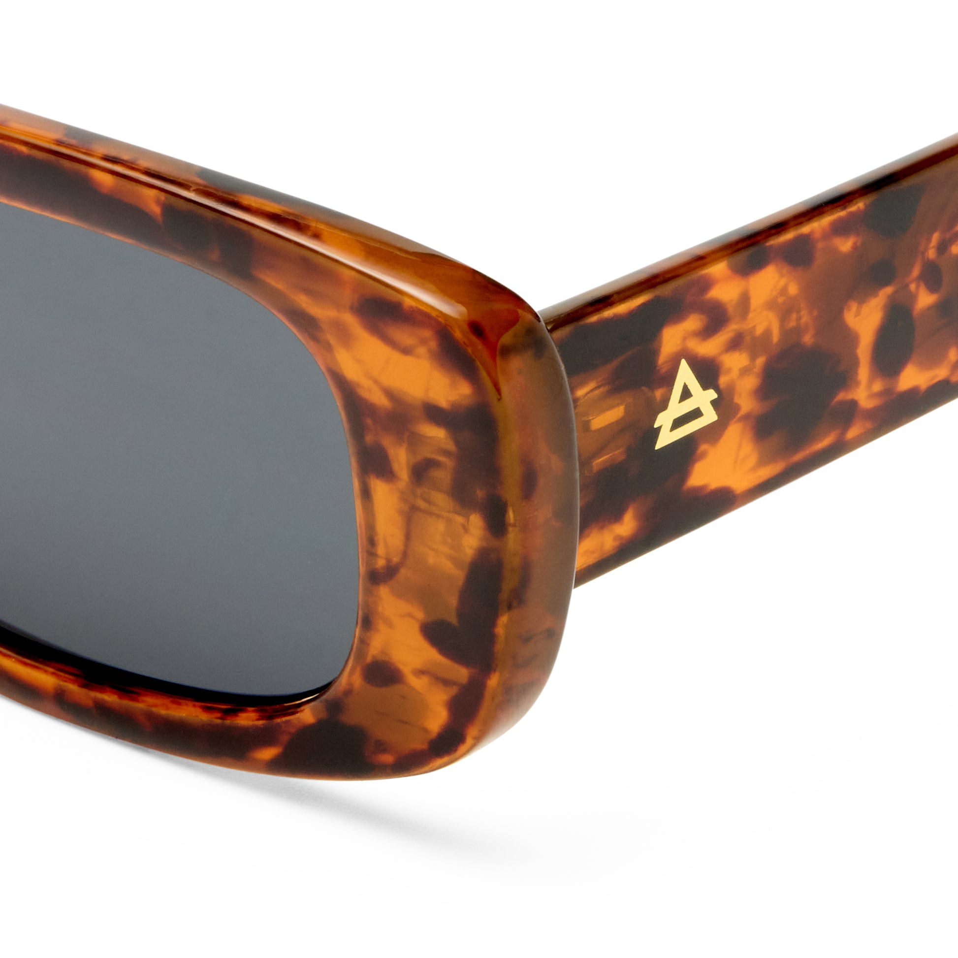 Ceres Dark Tort Uni-Sex Rectangle Sunglasses | Aire