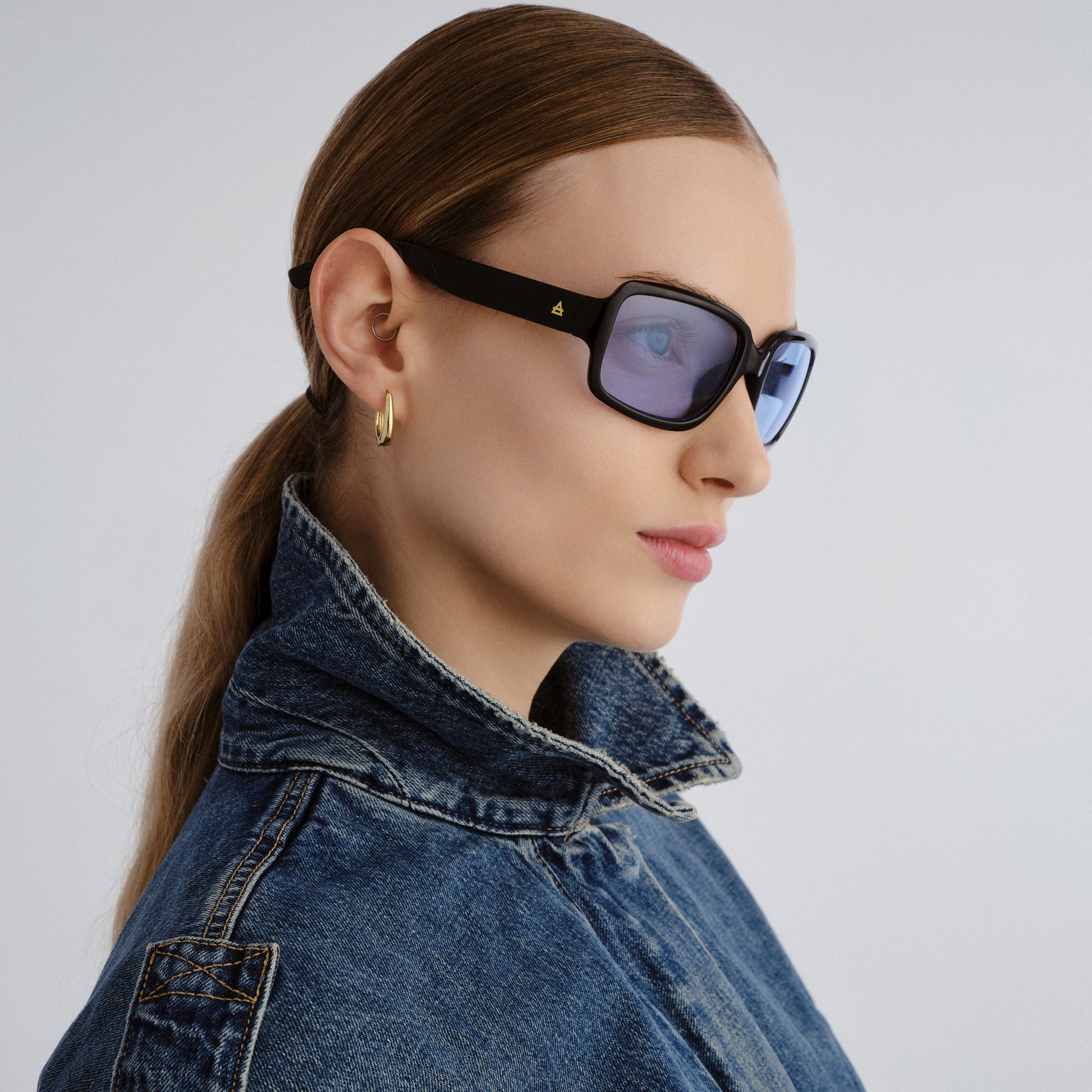 Ignite Black Uni-Sex Wrap Sunglasses | Aire