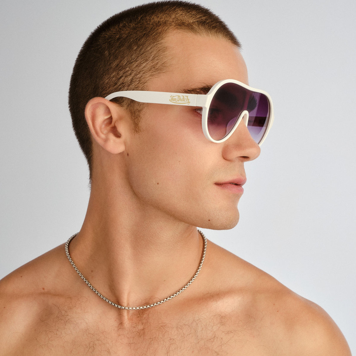 Scandalous White Uni-Sex Aviator Sunglasses | Aire