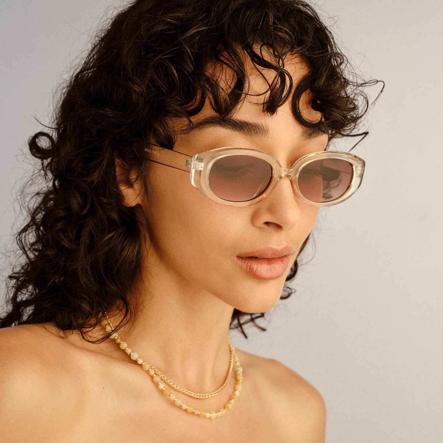 Affinity Sand Uni-Sex Oval Sunglasses | Aire