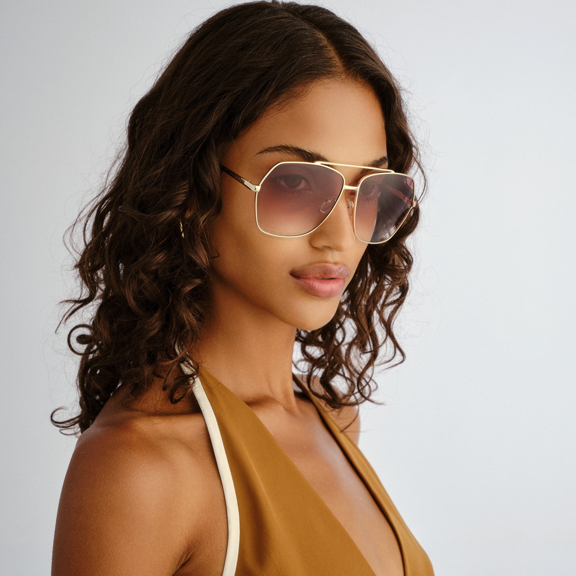 Celestine Gold Sand Uni-Sex Aviator Sunglasses | Aire