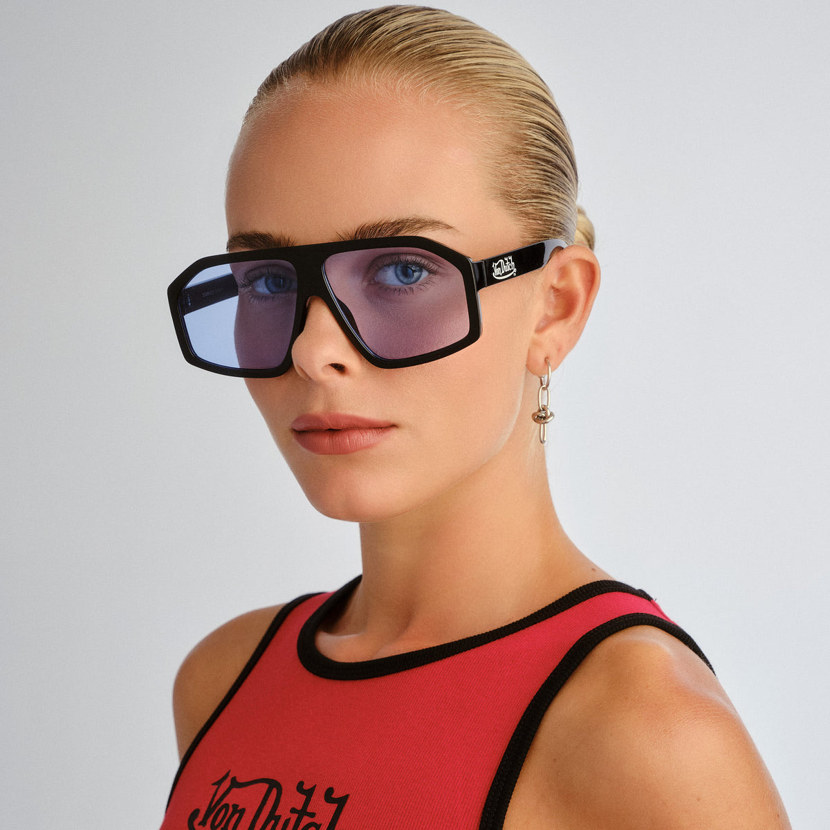 Disgraced Black Uni-Sex Aviator Sunglasses | Aire
