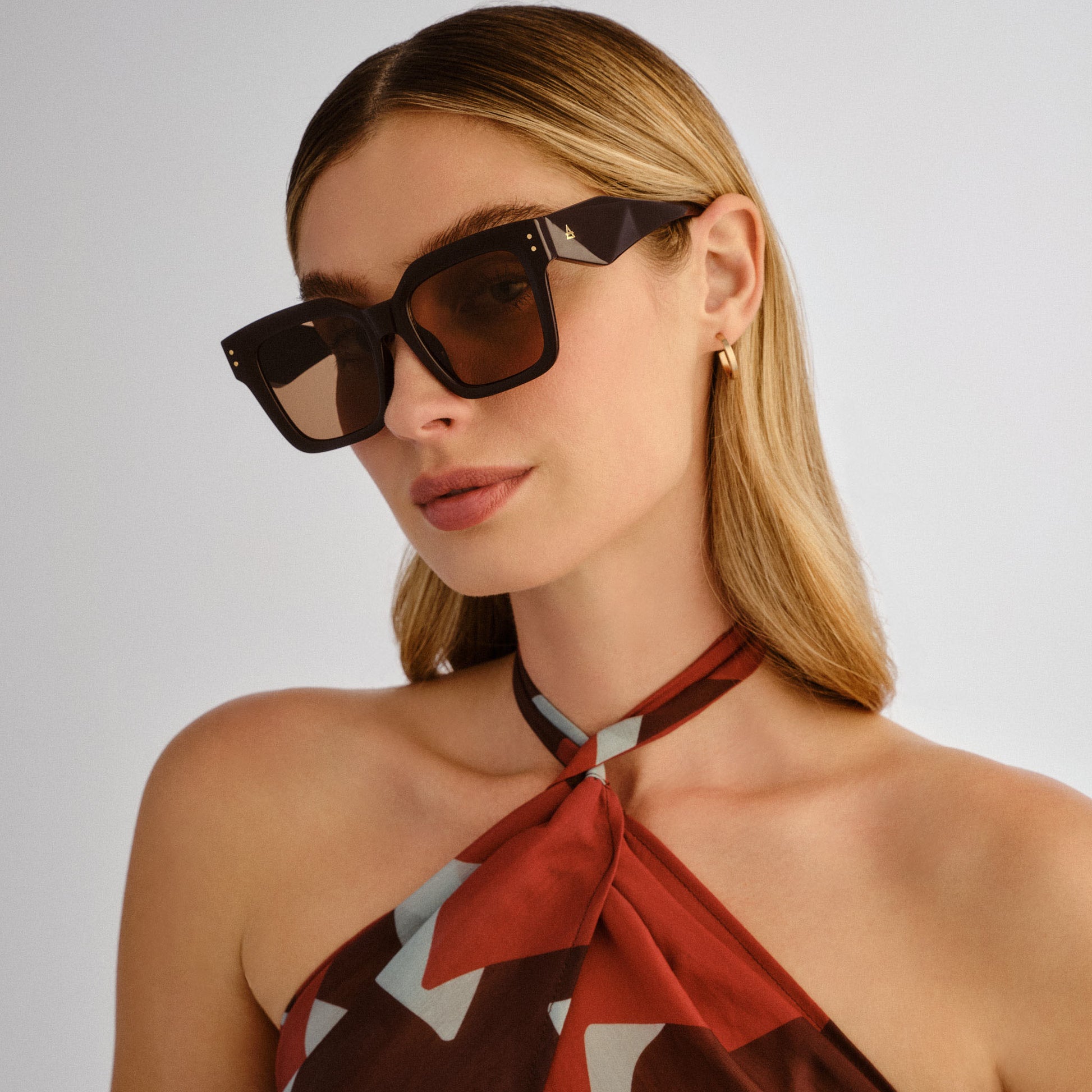 Magnitude Chocolate Female Square Sunglasses | Aire