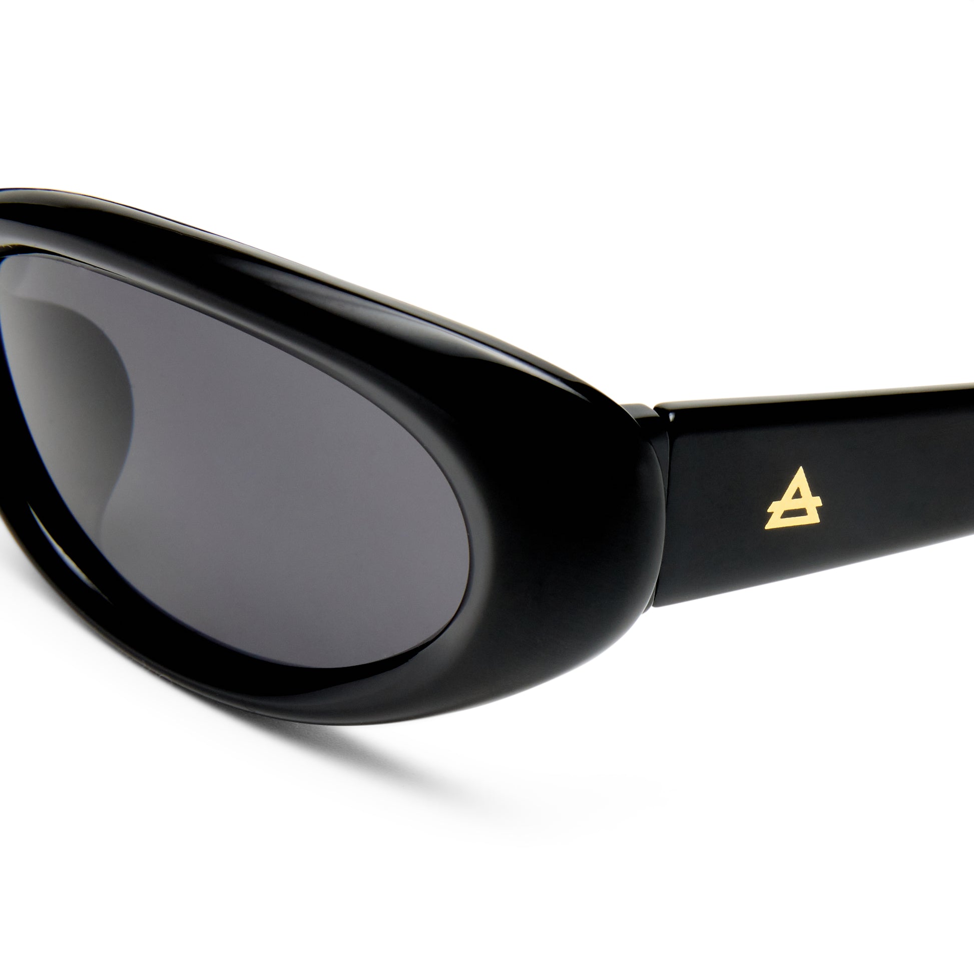 Nimbus Black Uni-Sex Wrap Sunglasses | Aire